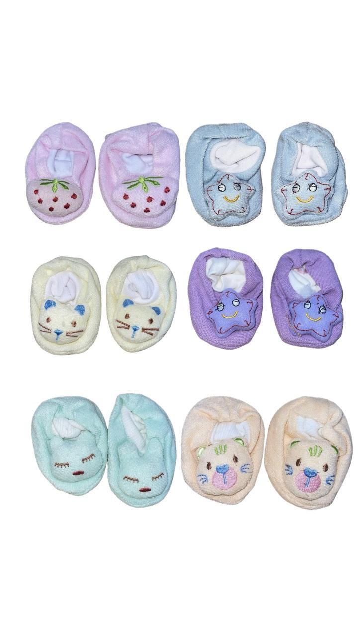 Baby Fleece Booties — Cat & Star Embroidery